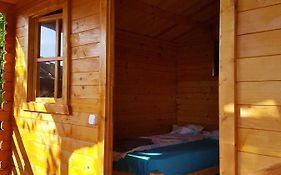 Retezat Retreat - wood cabin